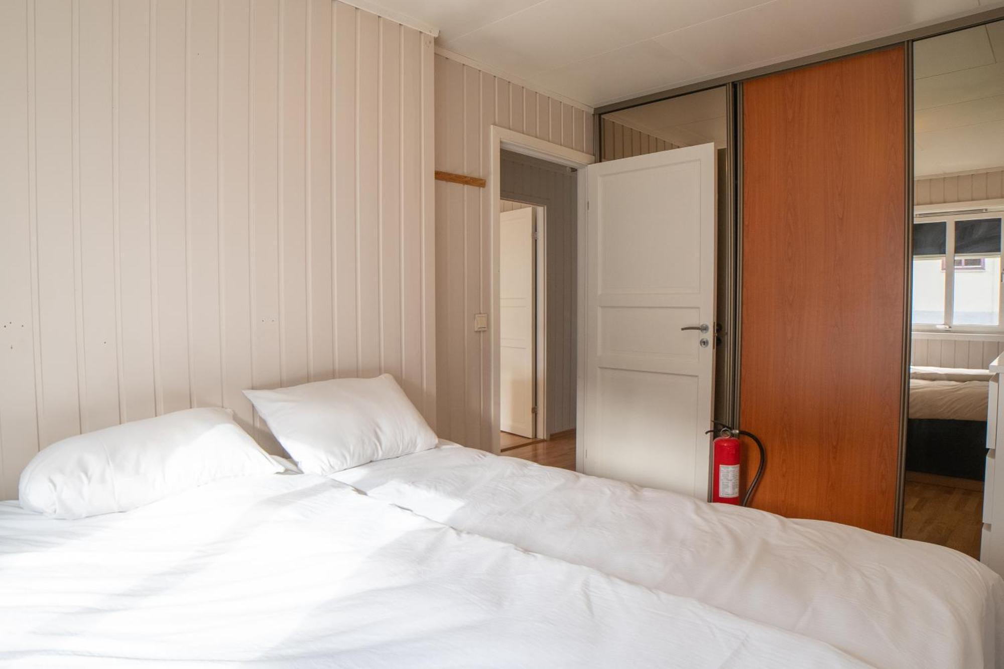 2 And 3 Rooms Apartments Tromsø Buitenkant foto